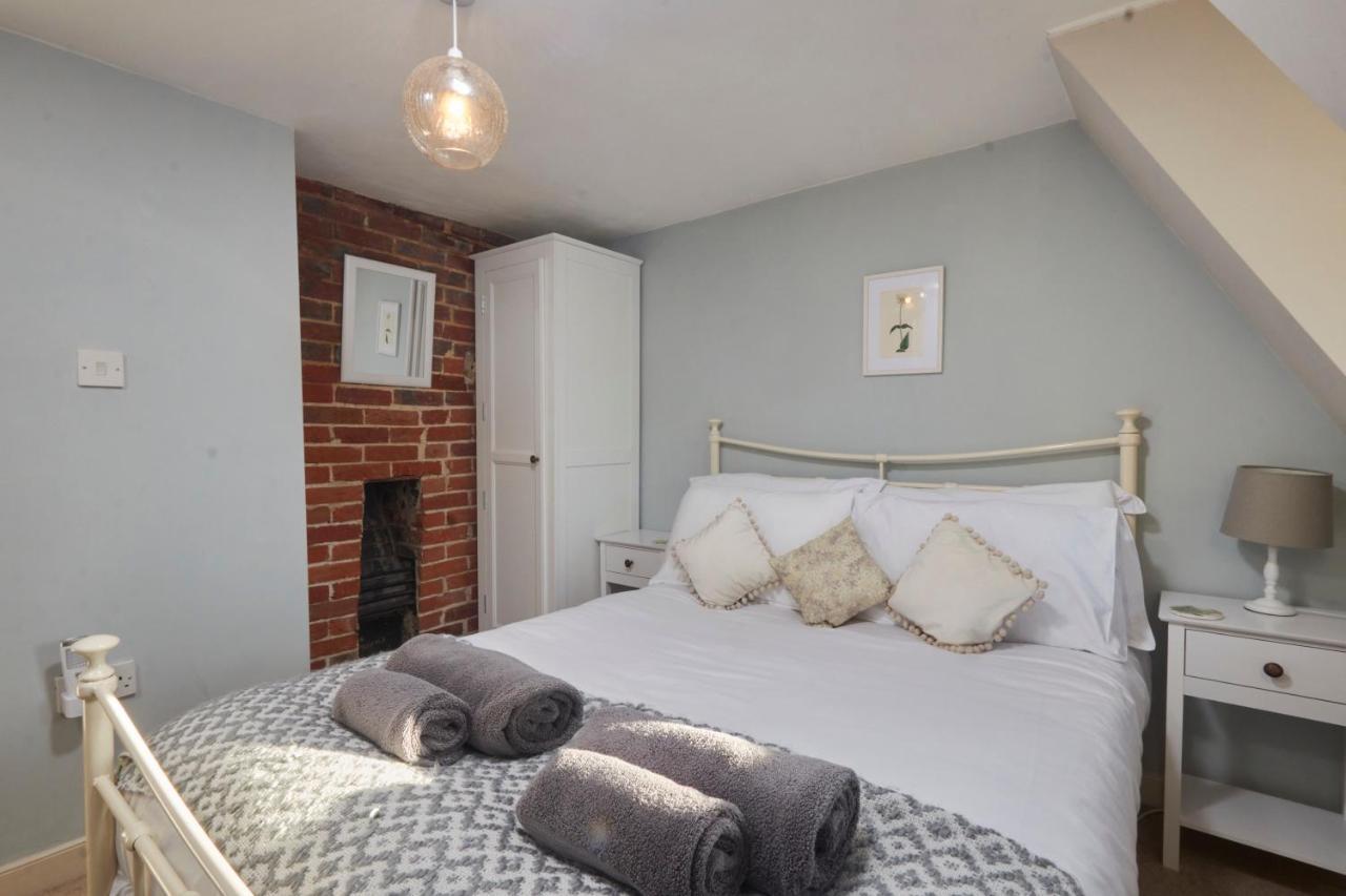 Windlass Cottage Lymington Dış mekan fotoğraf
