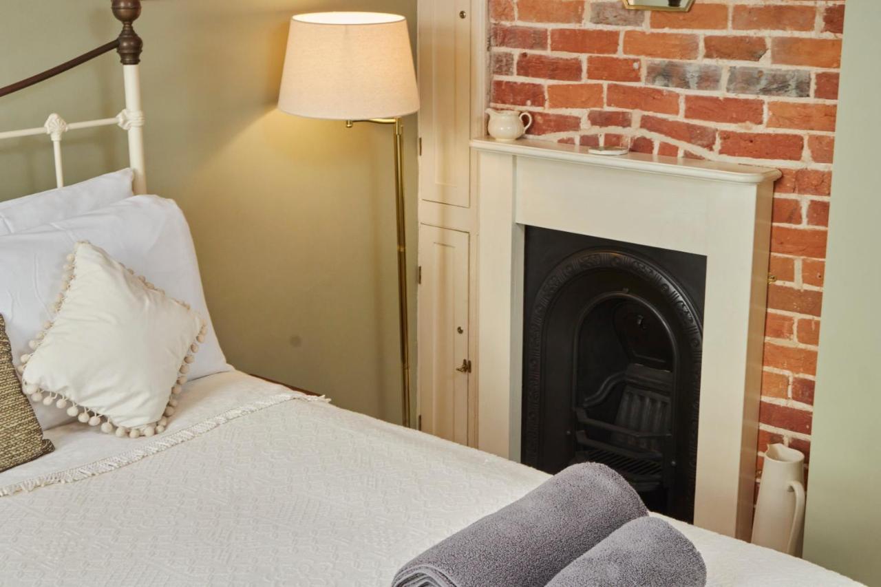 Windlass Cottage Lymington Dış mekan fotoğraf